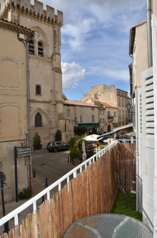 Bel Appartement Villeneuve Les Avignon Buitenkant foto